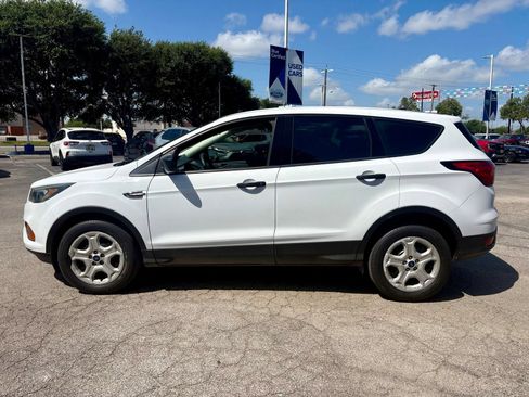 Used 2019 Ford Escape S FWD image 8