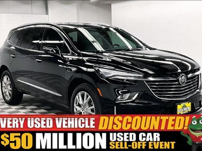 Used 2024 Buick Enclave Essence w/ Experience Buick Package