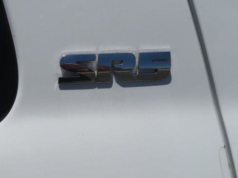 Used 2016 Toyota Sequoia SR5 AWD/4WD image 14