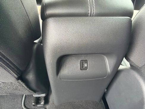 Used 2024 Nissan Sentra SV w/ All-Weather Package FWD image 9