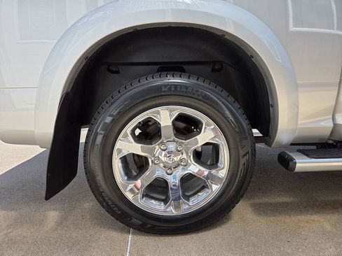 Used 2017 RAM 1500 Laramie w/ Convenience Group AWD/4WD image 37