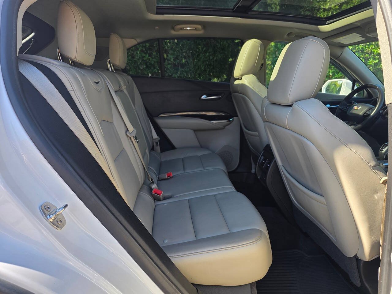 Used 2019 Cadillac XT4 Premium Luxury w/ Driver Awareness Package FWD image 34
