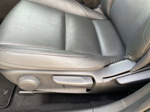 Used 2022 MAZDA MAZDA3 s image 20