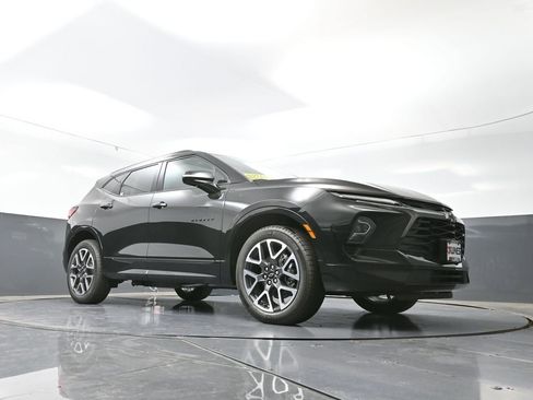 New 2025 Chevrolet Blazer RS w/ Enhanced Convenience Package image 47