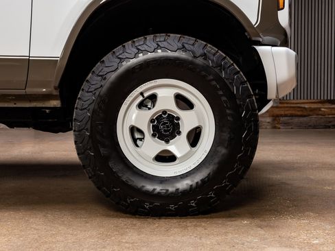 Used 2026 Ford Bronco Heritage Edition image 12