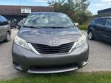 Used 2012 Toyota Sienna LE image 3