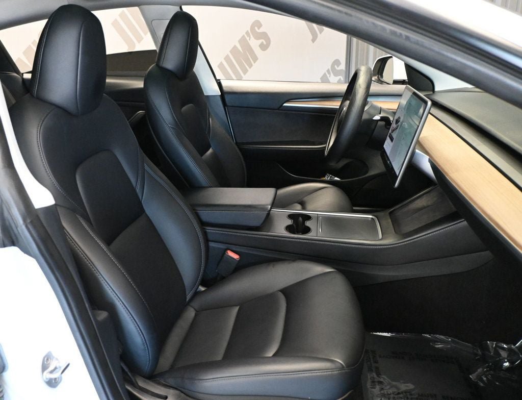 Used 2023 Tesla Model 3 Standard Range RWD image 13
