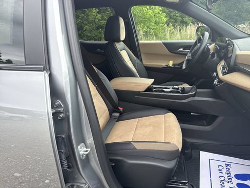 Used 2026 Chevrolet Equinox ACTIV AWD/4WD image 27