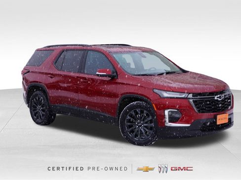 Certified 2023 Chevrolet Traverse RS image 1