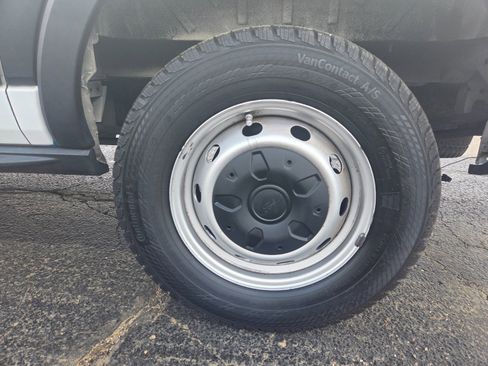 Used 2020 Ford Transit 250 Low Roof image 21