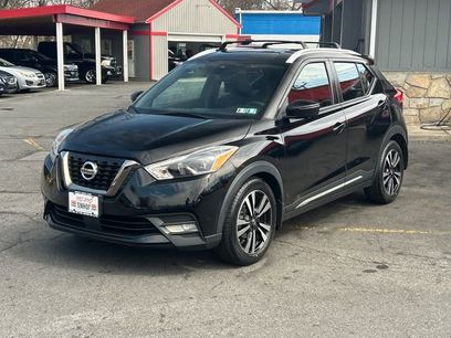 Used 2020 Nissan Kicks SR w/ Exterior Package
