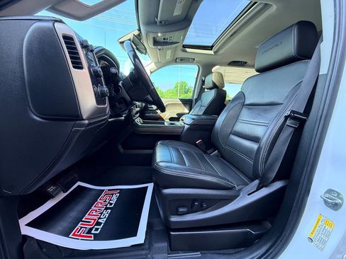Used 2019 GMC Sierra 2500 Denali w/ Duramax Plus Package AWD/4WD image 23