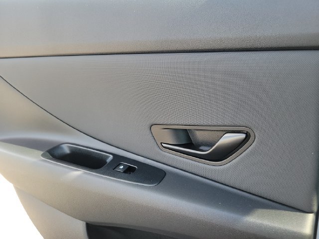 Used 2026 Hyundai Elantra SEL Sport Premium FWD image 21