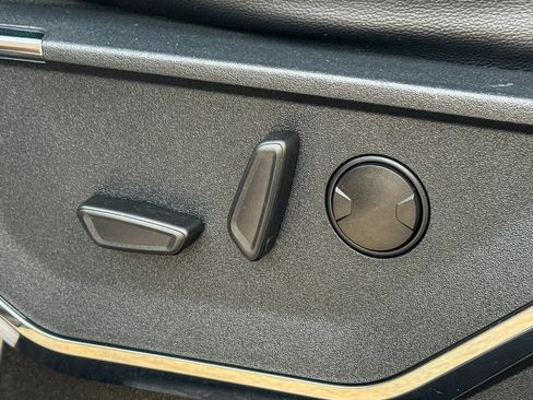 Used 2023 Ford F250 Lariat w/ Tremor Off-Road Package image 21