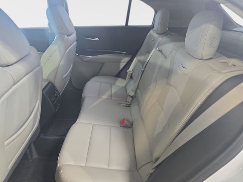 Used 2023 Cadillac XT4 Premium Luxury w/ Enhanced Visibility Package FWD image 11