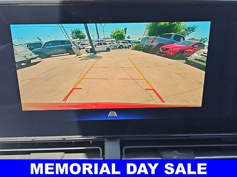 New 2025 Chevrolet Trax LT w/ Driver Confidence Package FWD image 22
