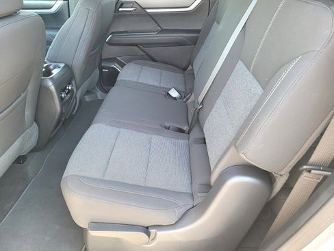 Used 2025 GMC Acadia Elevation FWD image 11