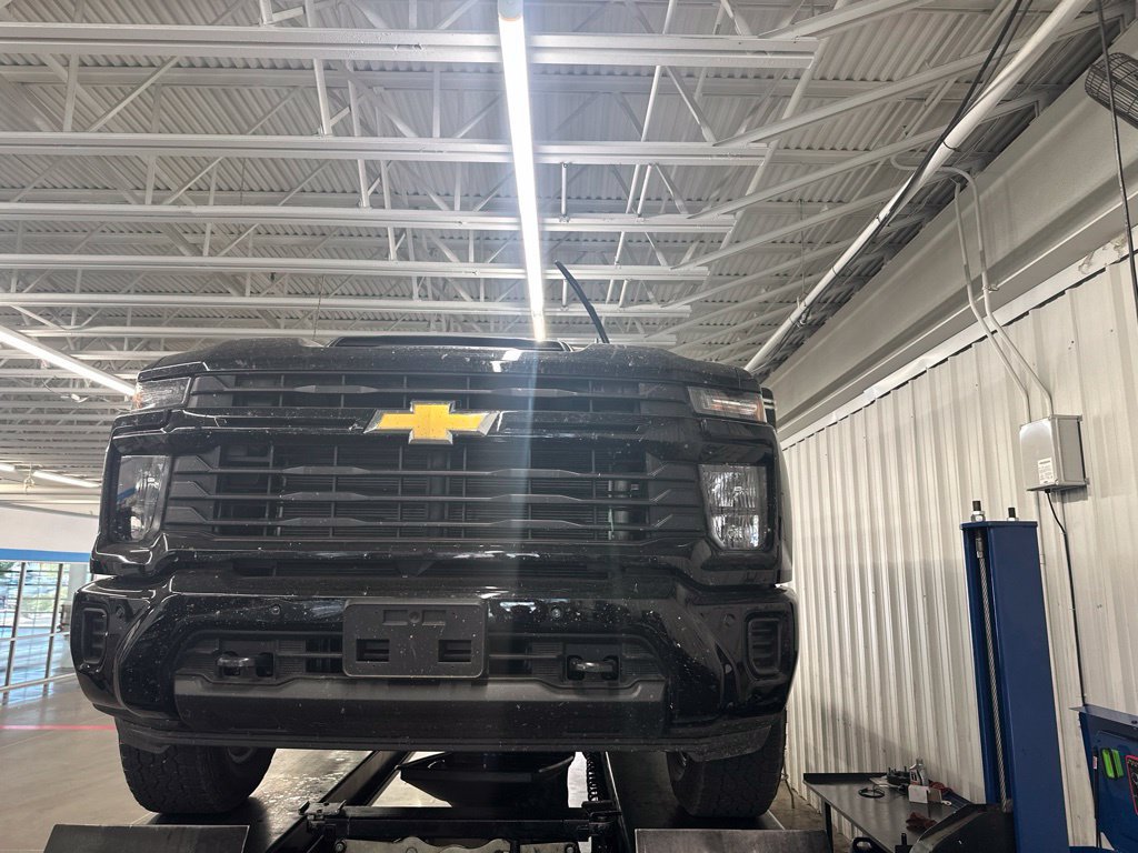 Used 2026 Chevrolet Silverado 2500 Custom w/ Custom Value Package AWD/4WD image 4
