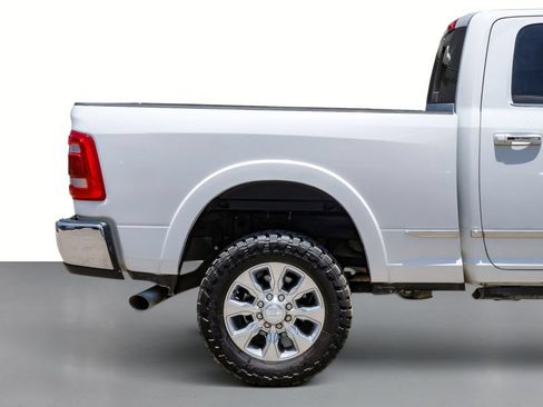 Used 2022 RAM 2500 Limited AWD/4WD image 6