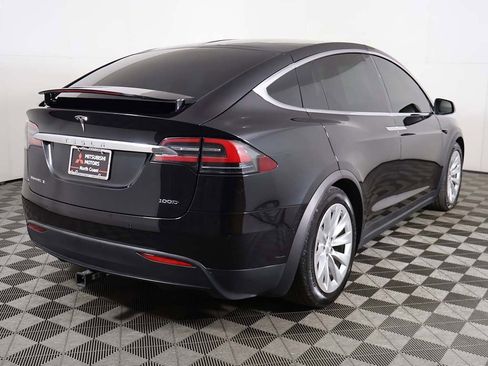 Used 2017 Tesla Model X 100D image 10