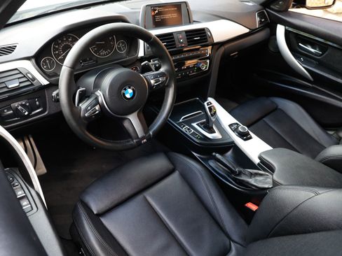 Used 2017 BMW 340i Sedan image 6