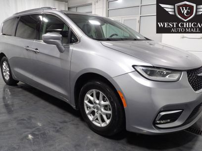 Used 2021 Chrysler Pacifica Touring-L