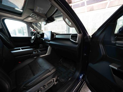 Used 2023 Toyota Tundra Limited image 25