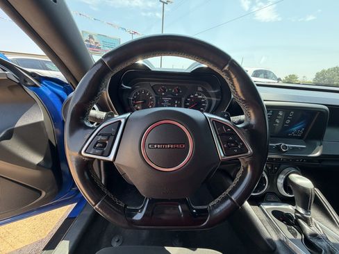 Used 2018 Chevrolet Camaro LT RWD image 28