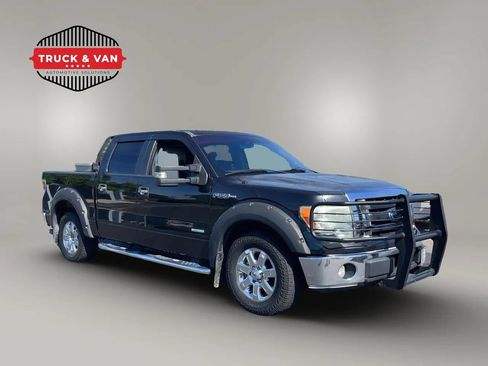 Used 2013 Ford F150 XLT w/ XLT Chrome Pkg RWD image 8