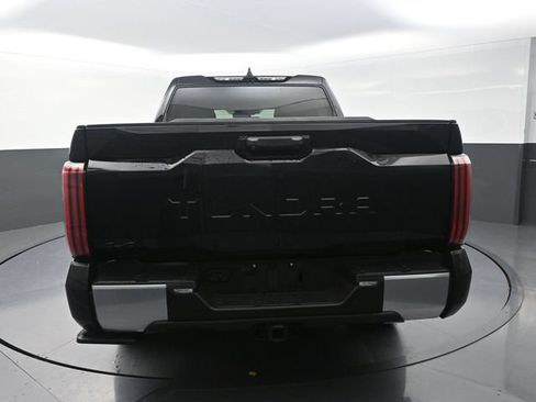 Used 2025 Toyota Tundra Limited AWD/4WD image 9