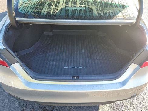 Used 2023 Toyota Camry LE image 27