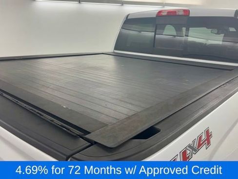 Used 2017 Chevrolet Silverado 1500 High Country image 39