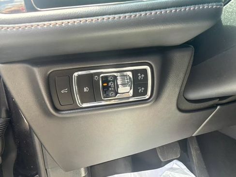 Used 2024 Lincoln Aviator Reserve w/ Equipment Group 201A AWD/4WD image 15