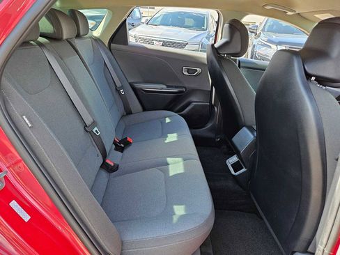 Used 2025 Kia K4 LXS FWD image 10