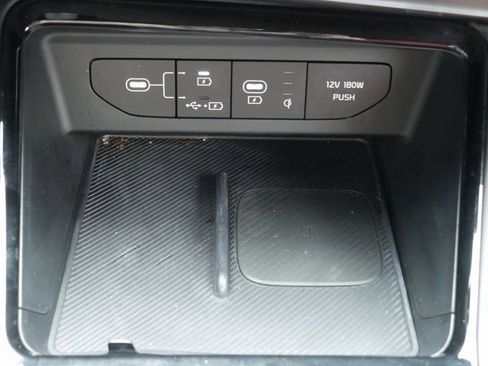 Used 2025 Kia K5 GT-Line w/ GT-Line Premium Package image 23