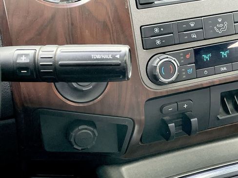 Used 2011 Ford F250 Lariat w/ Lariat Ultimate Pkg image 27