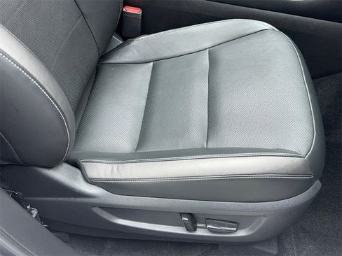 Used 2022 INFINITI QX50 Luxe w/ Appearance Package image 46