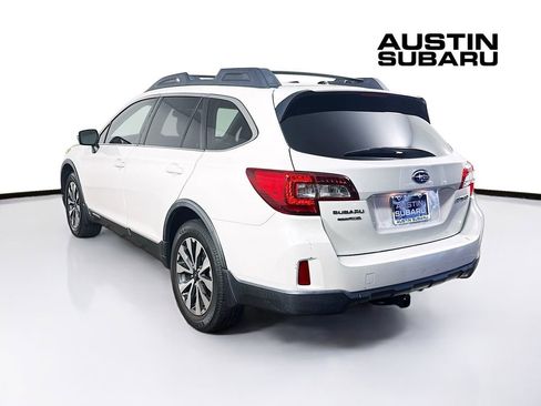 Used 2015 Subaru Outback 2.5i Limited image 5