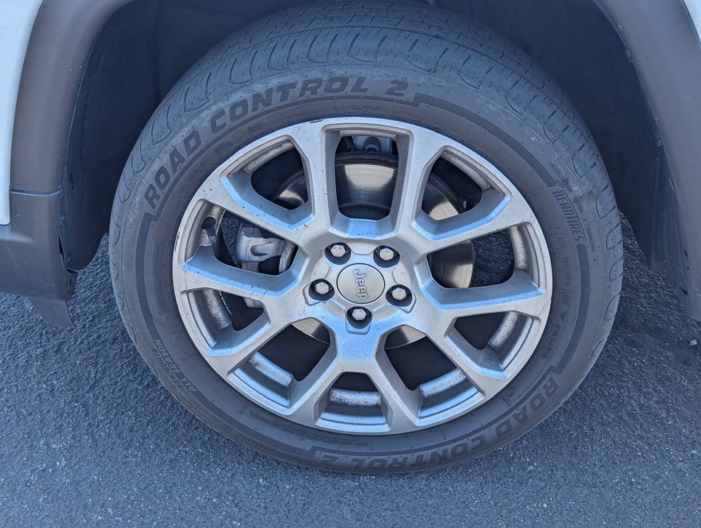 Used 2022 Jeep Compass Latitude AWD/4WD image 13