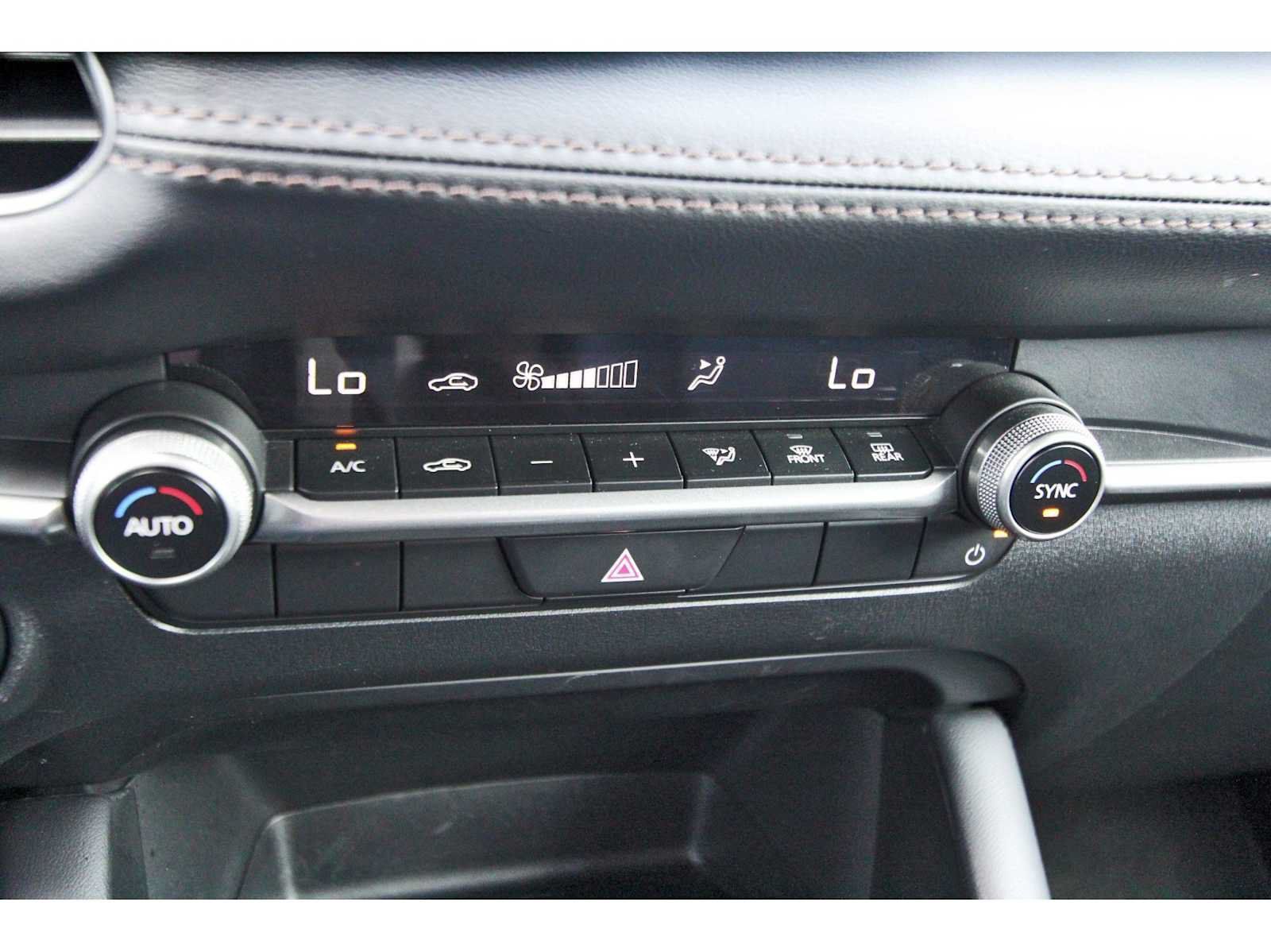 Used 2025 MAZDA MAZDA3 s Sport FWD image 25