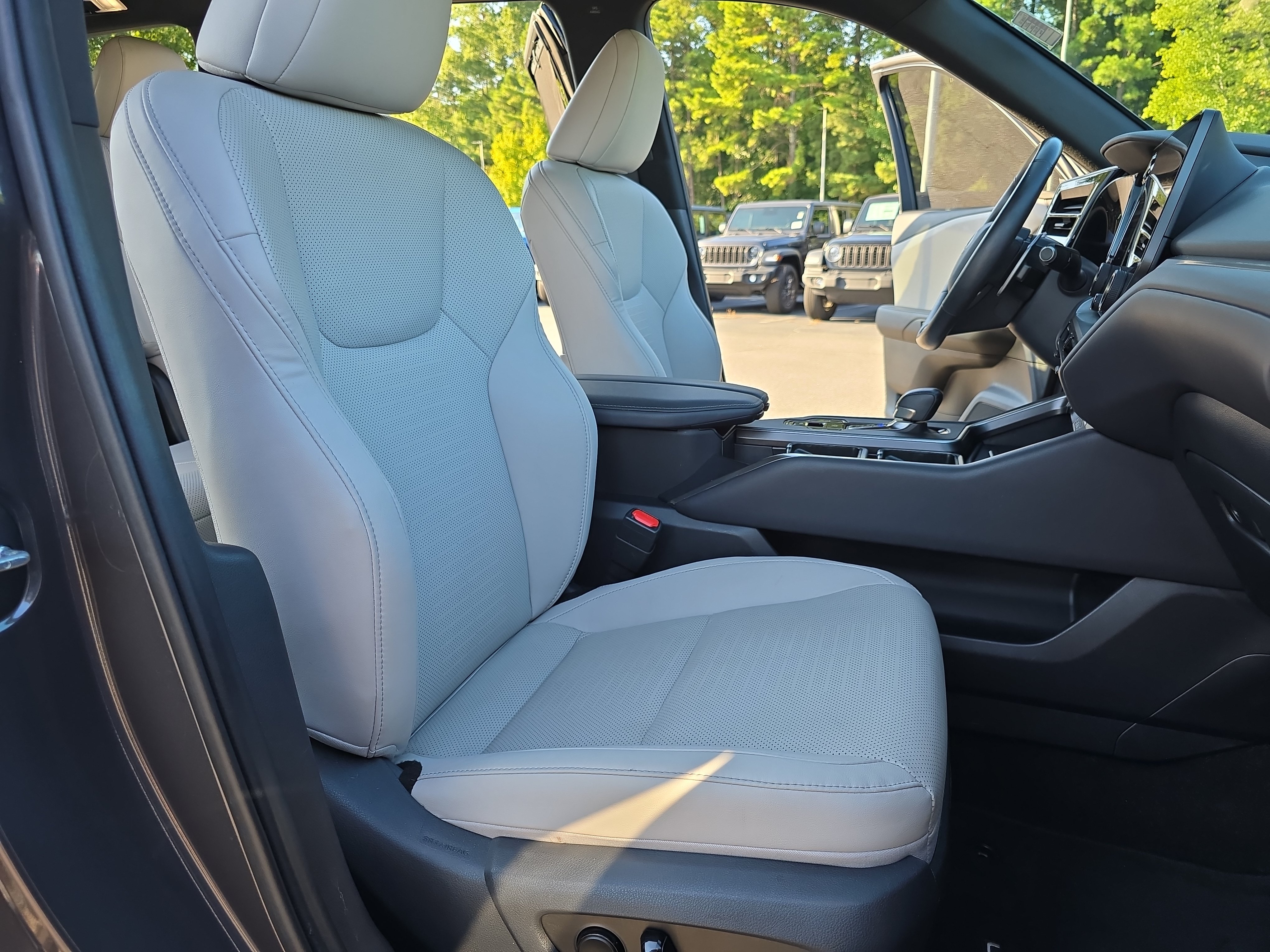 Used 2024 Lexus TX 350 FWD w/ Cold Weather Package image 10