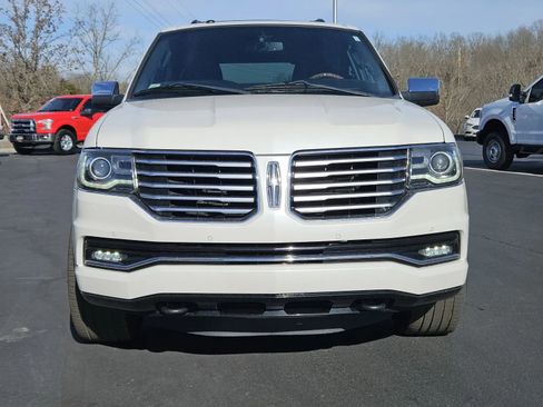 Used 2017 Lincoln Navigator L Reserve image 6
