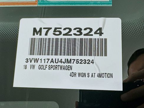 Used 2018 Volkswagen Golf S AWD/4WD image 25