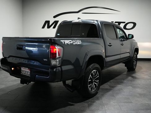 Used 2020 Toyota Tacoma TRD Sport w/ TRD Premium Sport Package image 14