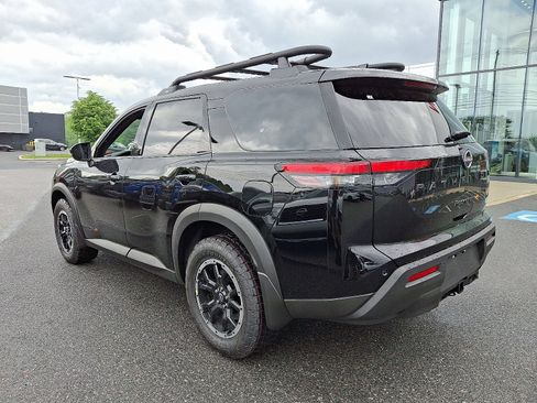 New 2025 Nissan Pathfinder Rock Creek image 3