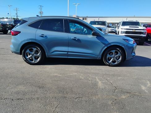 Used 2023 Ford Escape ST-Line image 4