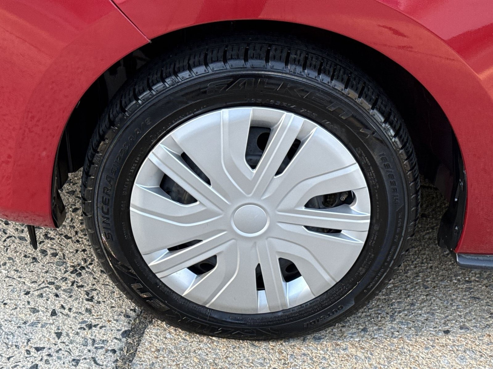 Used 2024 Mitsubishi Mirage ES FWD image 13