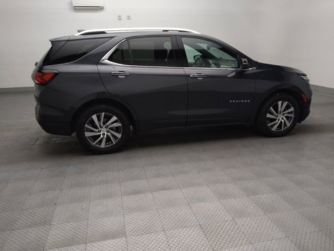 Used 2022 Chevrolet Equinox Premier AWD/4WD image 10