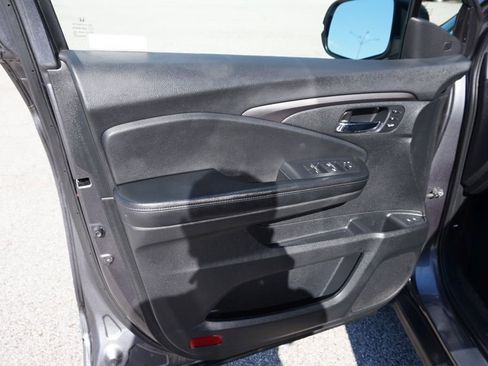 Used 2019 Honda Pilot EX-L image 17