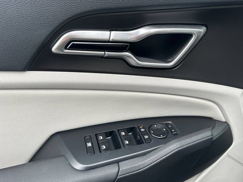 New 2026 Kia Sportage EX AWD/4WD image 12
